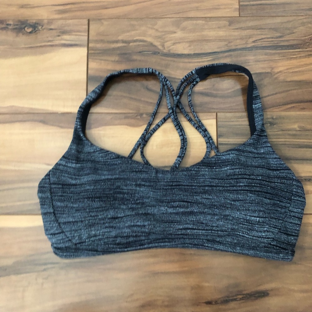 Lululemon free to be zen bra